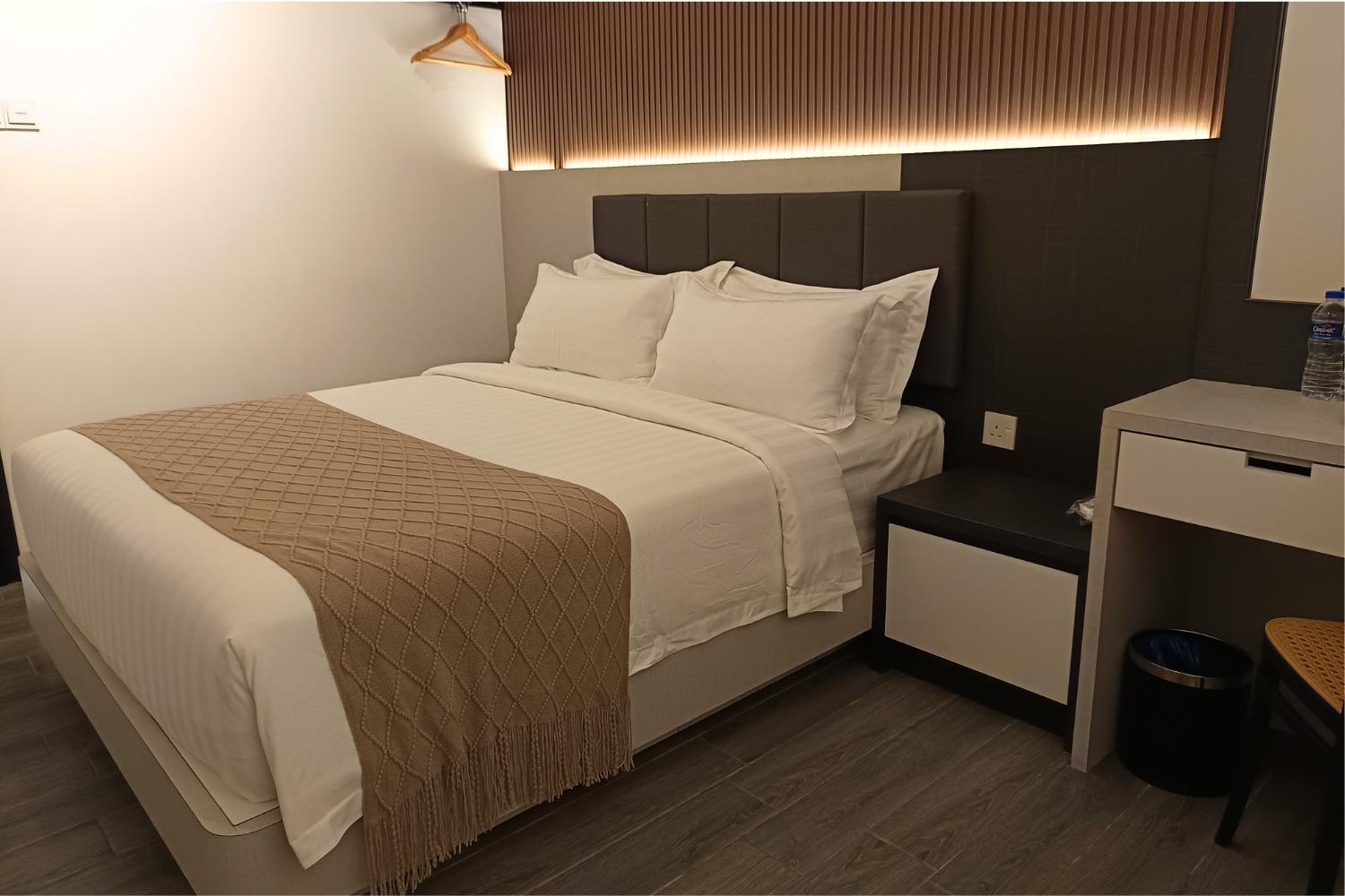 De Quinton Hotel ايبوه المظهر الخارجي الصورة